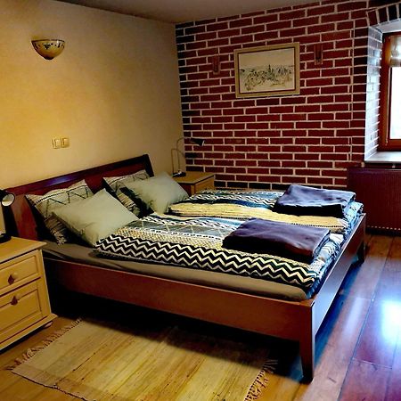 Apartma Obrh Шмариешке Топлице Екстериор снимка