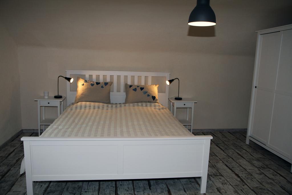Apartma Obrh Шмариешке Топлице Екстериор снимка