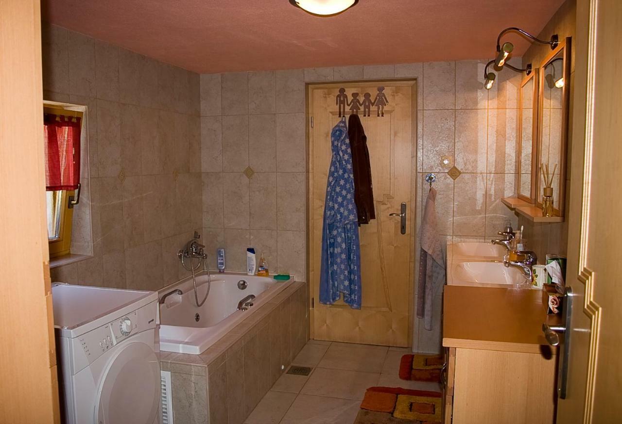Apartma Obrh Шмариешке Топлице Екстериор снимка